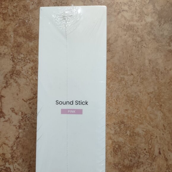 Pinned speaker - Picture 4 of 4